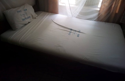 Tangana House | Port View Guest House