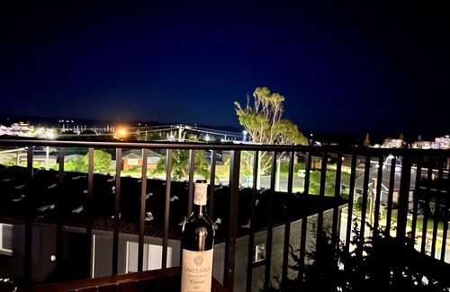 Port Macquarie Apartment | Port View Luxury Apartment - Central with great views