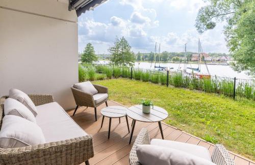 Ilawa Apartment | Port View - widok, 15m do jeziora, ogródek, parking podziemny, winda, Netflix i Prime