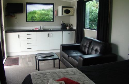 Port Waikato Resort | Port Waikato Holiday Park