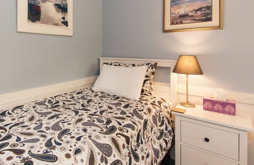 Wolfville Bed & Breakfast | Port Williams Room -KingBed, Patio, Downtown