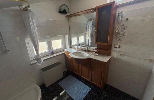 Carru Apartment | Porta delle Langhe