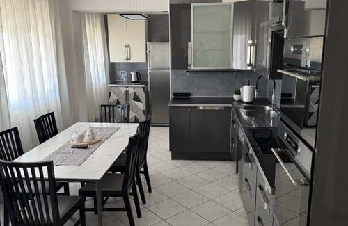 Rosolina House | Porta Mare house, 10 minutes from the sea, near Venice, 2 steps from the station