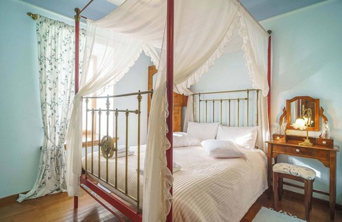 Portaria Bed & Breakfast | Portaria Pool Gem - Palladio Pool Escape