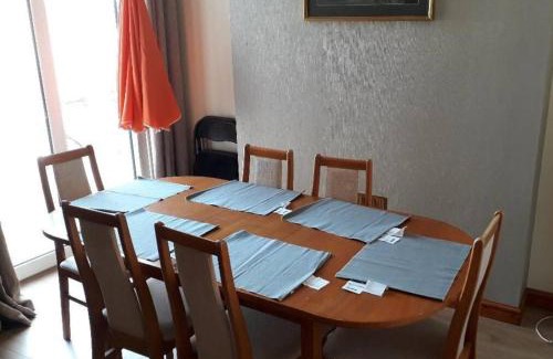 Porthcawl House | Porthcawl House Near Beach With Extensive Parking