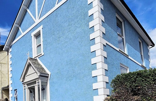 Porthmadog House | Porthmadog, Mountain Views, 5 Bedrooms, 5 Bathrooms, Sleeps 11