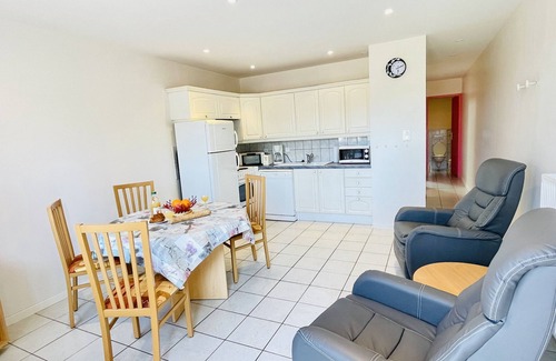 Forges-les-Bains Apartment | Porthos : Appartement à 300 mètres des thermes (Parking gratuit)