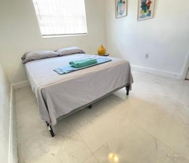 Seybold House | Portily