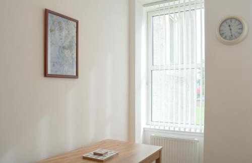 Troon House | Portland Villa