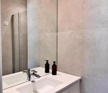 Aldoar Foz do Douro e Nevogilde Apartment | Porto Aldoar Boutique Flat Garden -Duarte
