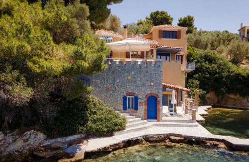 Punta Villa | Porto Castello Villas
