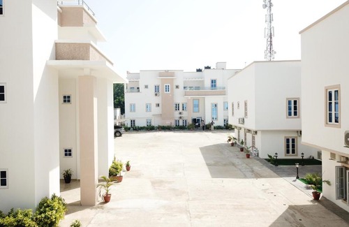 Tudun Wada Hotel | Porto Golf Hotels