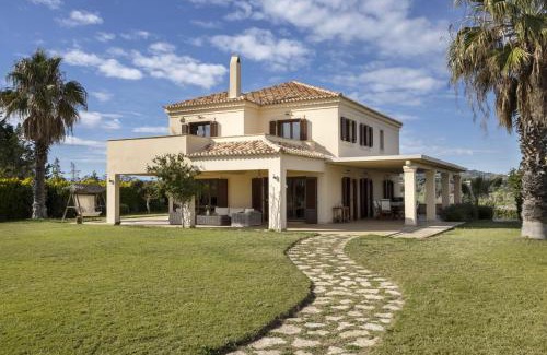 Kilada Villa | Porto Heli - Heaven on Earth Villa