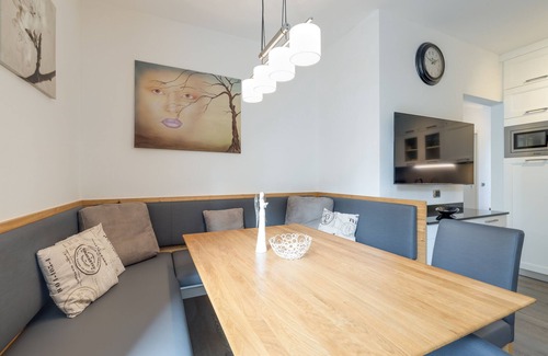 Porlezza Apartment | Porto Letizia Iris 2, Porlezza, Italy