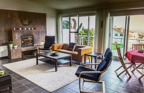 Praia da Vitoria Apartment | PORTO MARTINS RELAX APARTMENT - AL