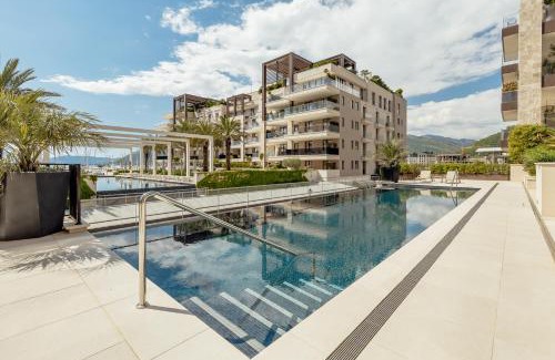 Tivat Apartment | Porto Montenegro