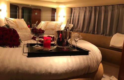 Campanha Boat Rental | Porto Private Yacht- Accommodation Douro River