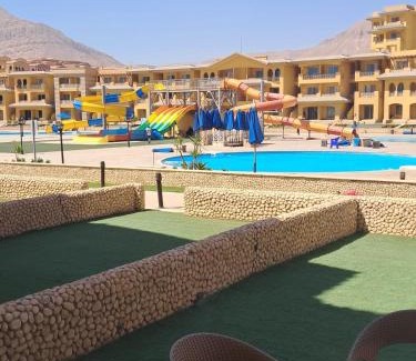 Ras Sudar Ski Chalet | Porto sokhna