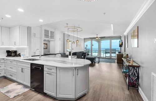 Pensacola Beach Condo | Portofino 3-606 🌴 Modern Luxury | Gulf Front Pool | Spa Amenities