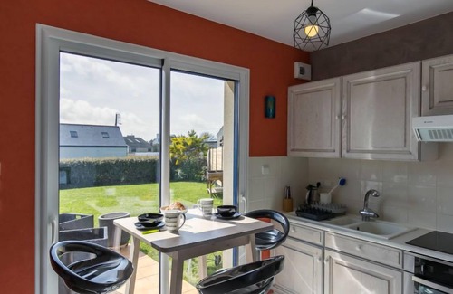 Ploudalmezeau House | Portsall Paradise by Interhome