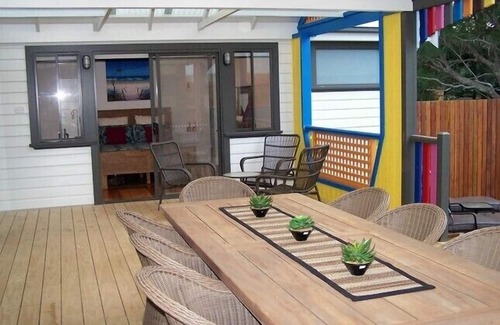 Culburra Beach House | PORTSEA - Garden oasis, fully secure for dogs
