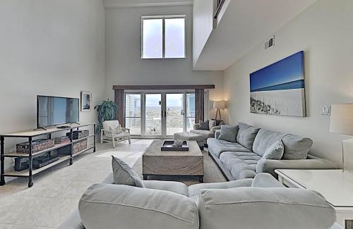 Pensacola Beach Apartment | Portside Villas #4