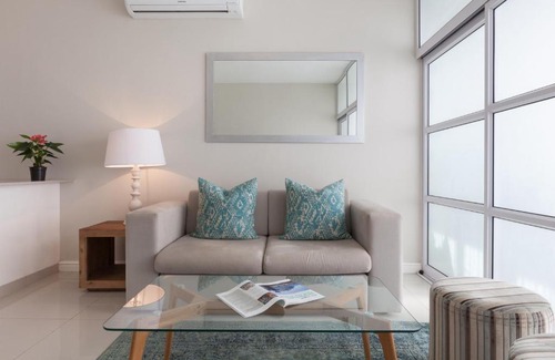 Green Point Apartment | Portswood Mews 3 by CTHA