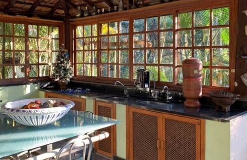 Embu das Artes House | Portuguese Chalet