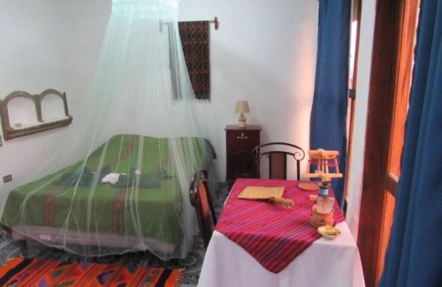 Santa Cruz La Laguna Bed & Breakfast | Posada del Viajero, Mayan Travelers Vistas al Lago