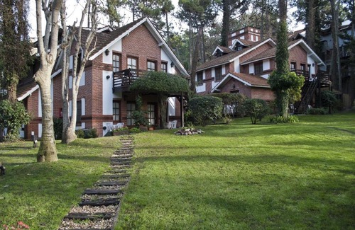 Carilo Cabin | Posada del Bosque By HS