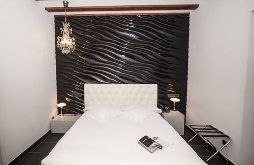 Barrio de La Latina Hotel | Posada del León de Oro Boutique Hotel