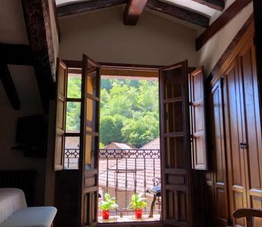 La Hermida Hotel | Posada La Cuadrona