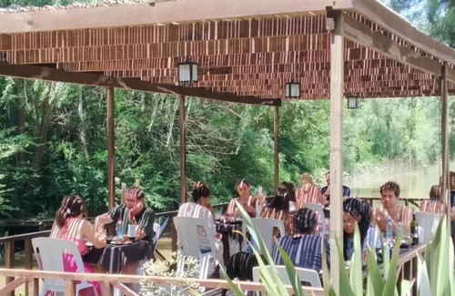 Partido de Tigre House | Posada Madreselva LA CASONA