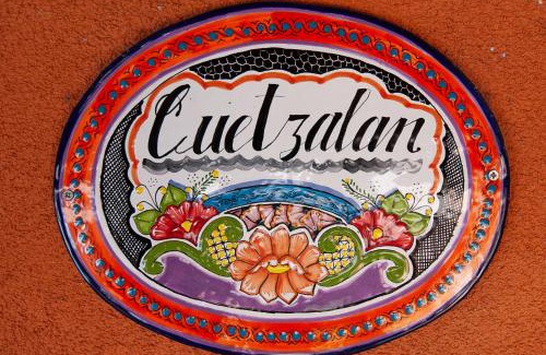 Catheys Valley Bed & Breakfast | Posada Mariana Bed and Breakfast
