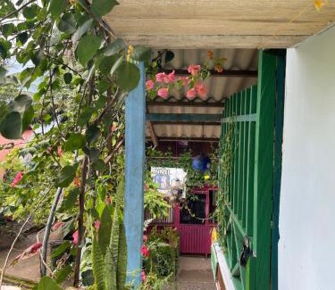 Nuqui House | Posada milagro de Dios