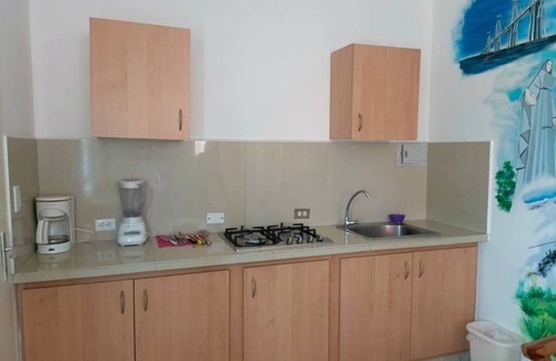 Valencia Apartment | @posada nahomi
