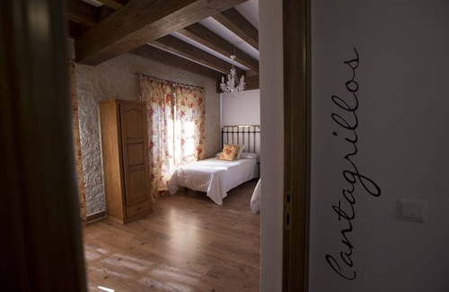 Villanueva de Campean House | Posada Real del Buen Camino