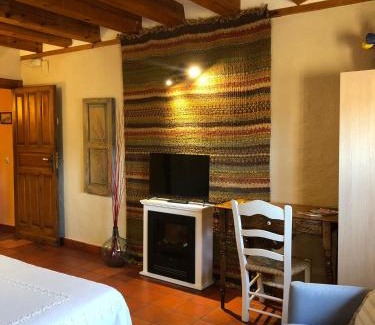 Navafria House | Posada Real Mingaseda