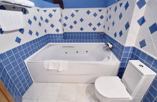 Hoznayo Hotel | Posada Término