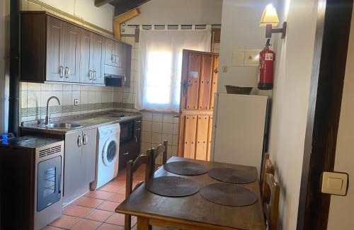 Zarza de Granadilla House | Posadas De Granadilla