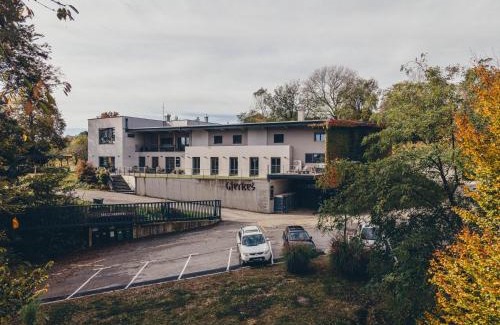 Tisina House | Posestvo Gjerkeš
