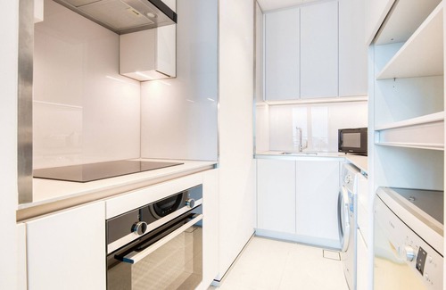 Jumeirah Apartment | Posh 1BR at The Address Residences in JBR by Deluxe Holiday Homes