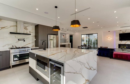 Encino Villa | Posh Luxury Modern Home with Pool Spa and Rooftop Deck