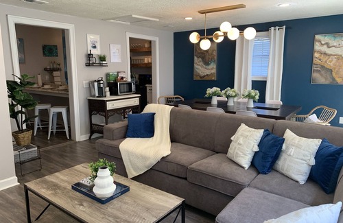 Whitemarsh Island House | Posh Pad Near Downtown and Tybee Beach
