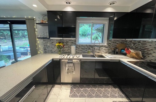 Forest Hills House | Posh Pittsburgh - Portal to Peace