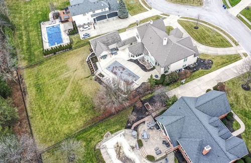 Carmel House | Posh Vacation Home: 2 Ensuites, Pool + Outdoor Kitchen & Bar