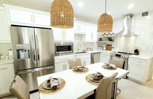 Jupiter Condo | POSHPADZ Presents Coco Villa -2 Patios-Ground Floor-Walk to Jupiter Beach