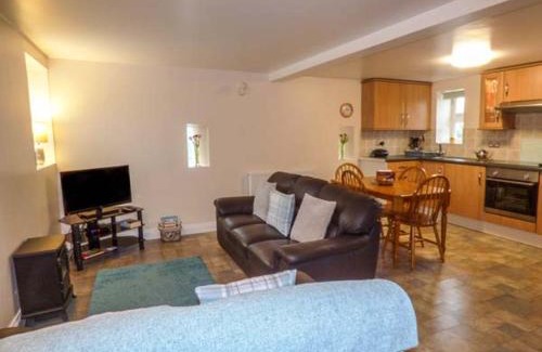 Staithes House | Post Box Cottage