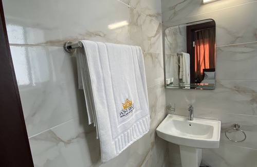 Aiyimensa Hotel | Post Ridge Hotel and Restaurant