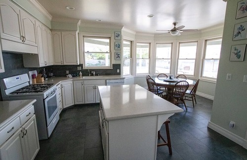 Fillmore House | Post-Victorian with Private Pool & Sprawling Grounds, Near Wedding Venues.